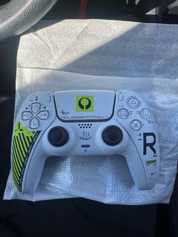 PS5 DualSense Limited Edition Controller