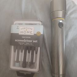 Hex Screwdriver& Heavy Duty Flashlite Set
