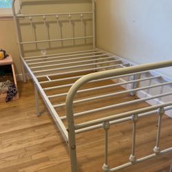 TWIN BEDS FOR SALE 