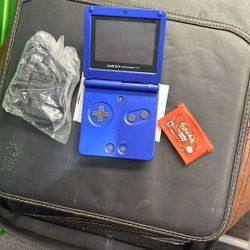 Gameboy So With Carver And Pokémon Fire Red Game