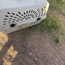 Deluxe Pet Porter Jr dog crate