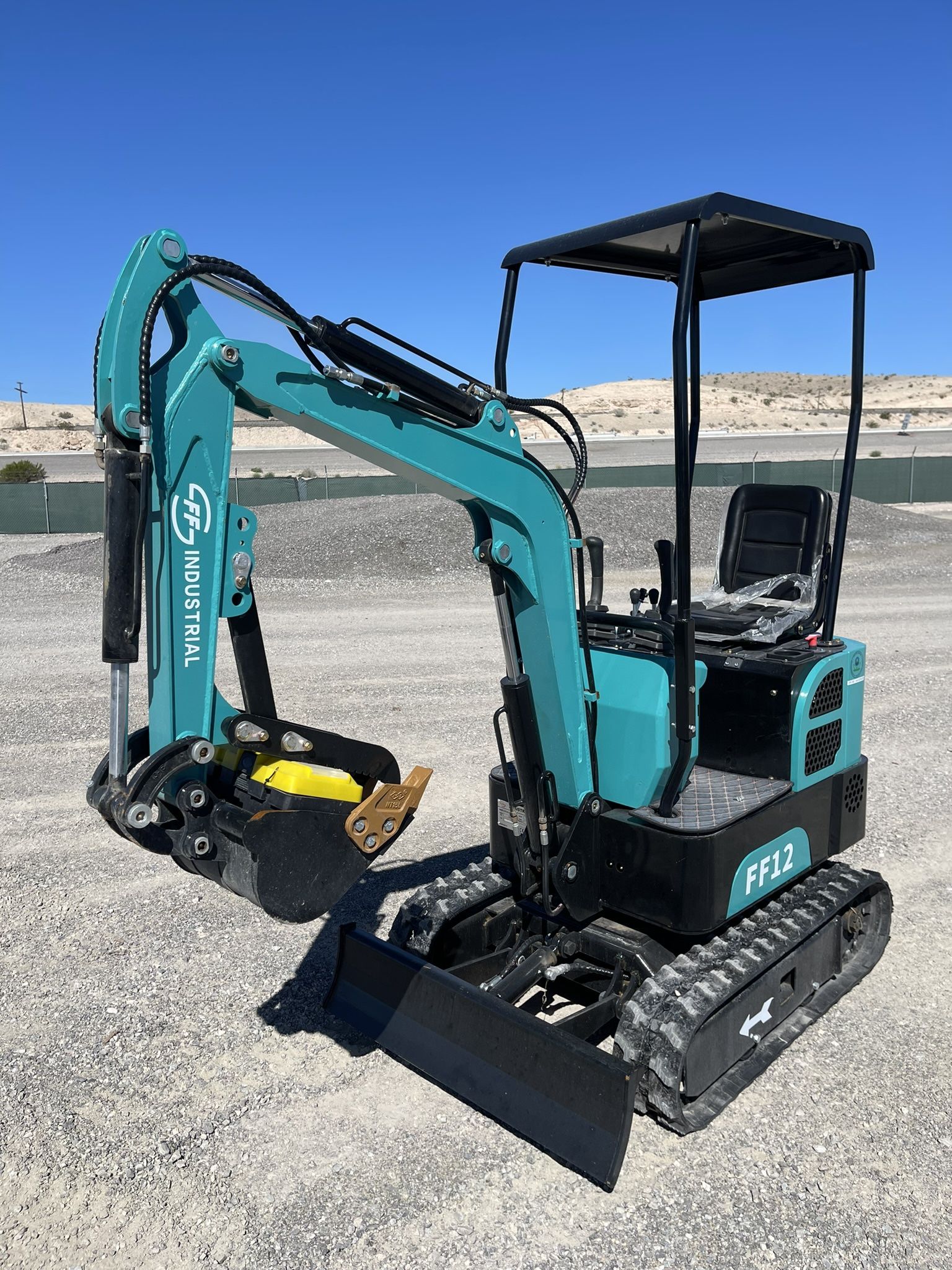 New Mini Excavator