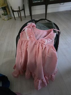 Girl Dress Size 7  Excelent  Condition 
