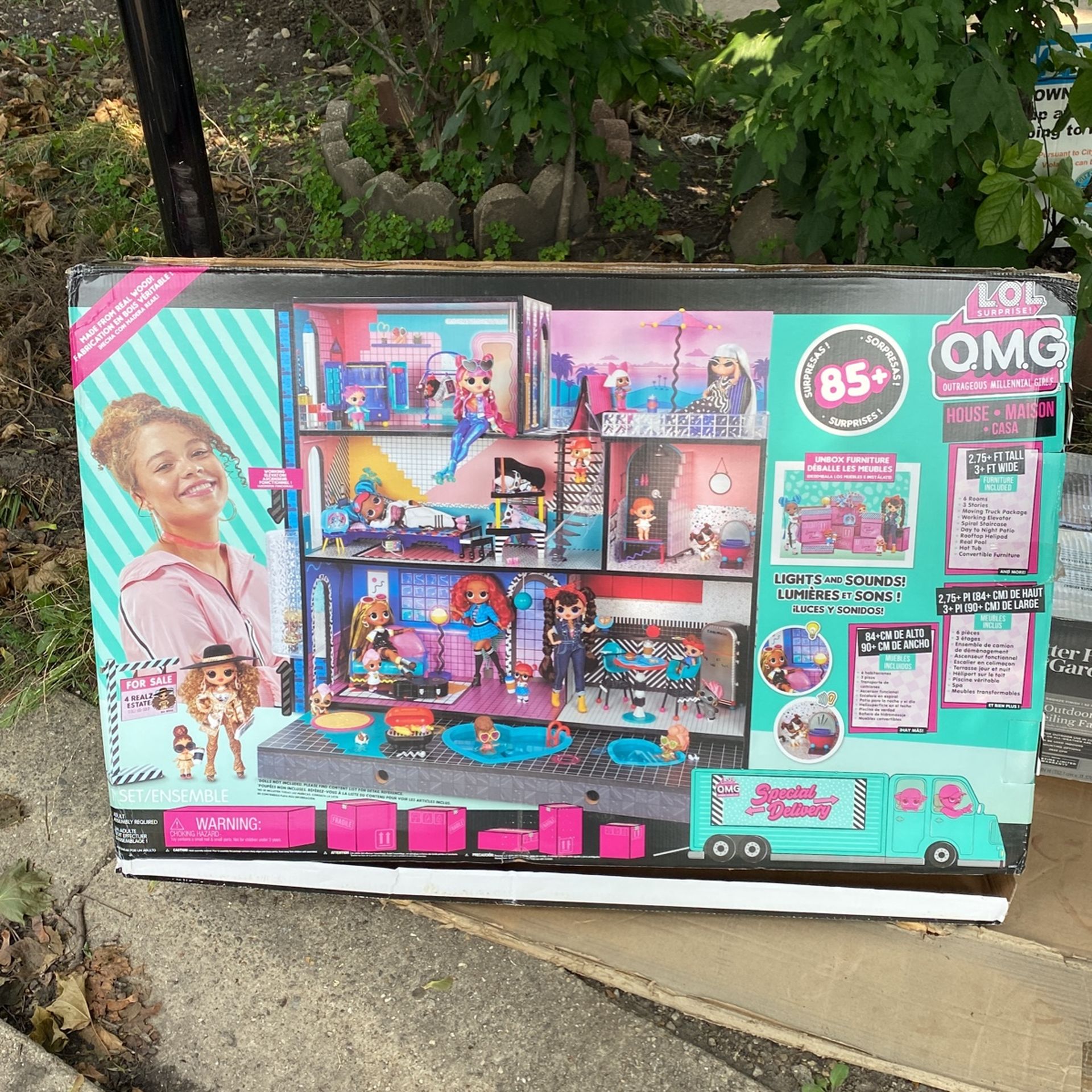 lol Doll House