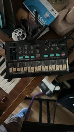 Korg Volca Fm