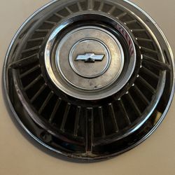 Vintage Chevy Hubcap