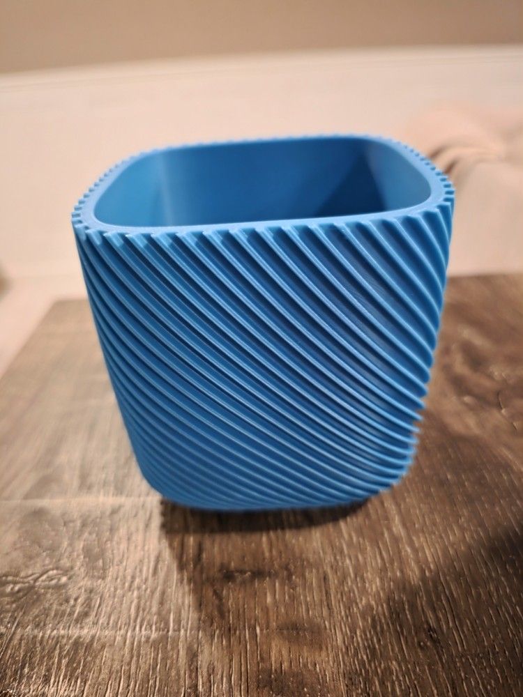 Little 3d Printed Plant Pots