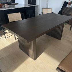 Beautiful Fluted Like New Dining Table 