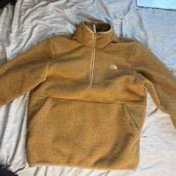 North face 1/4 Zip Sherpa