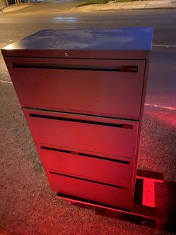 File cabinet