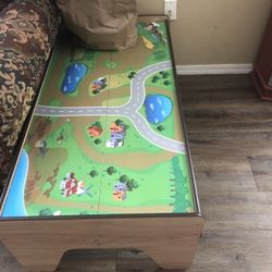 Kids train table 