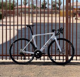 Canyon Ultimate Road Bike