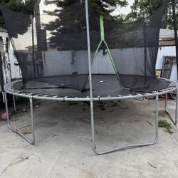 Trampolín 