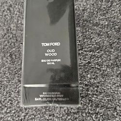 tom ford oud wood