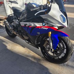 ✨ 2013 BMW S1000RR – Clean, Fast, and Ready to Ride!
