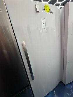 Frigidaire Standing Freezer