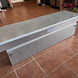 Tool Box For P/up GMC Or Silverado 