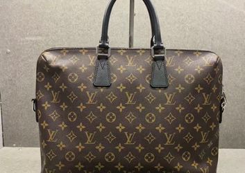 Louis Vuitton vintage pattern handbag