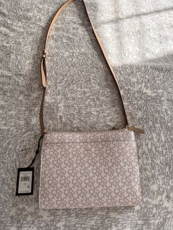 NEW DKNY PURSE