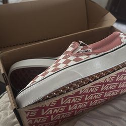 Pink and white checkerboard women’s vans size 5.5 Tom’s white shoes women’s size 5