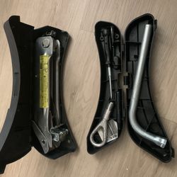Audi A4 Trunk Jack Kit