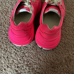 Pink Gucci Shoes