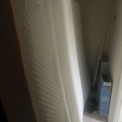 Tempur- Pedic California King Mattress