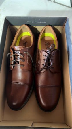 Dress shoes