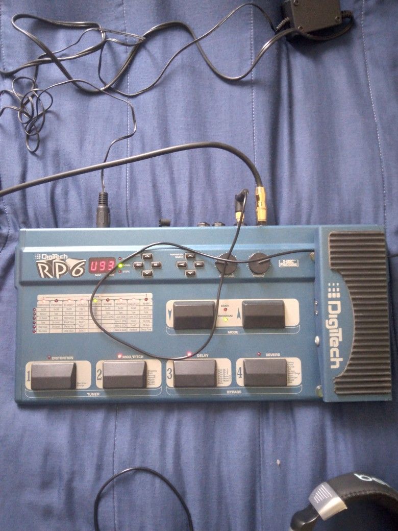Digitech Rp6 Multi Effects Pedal