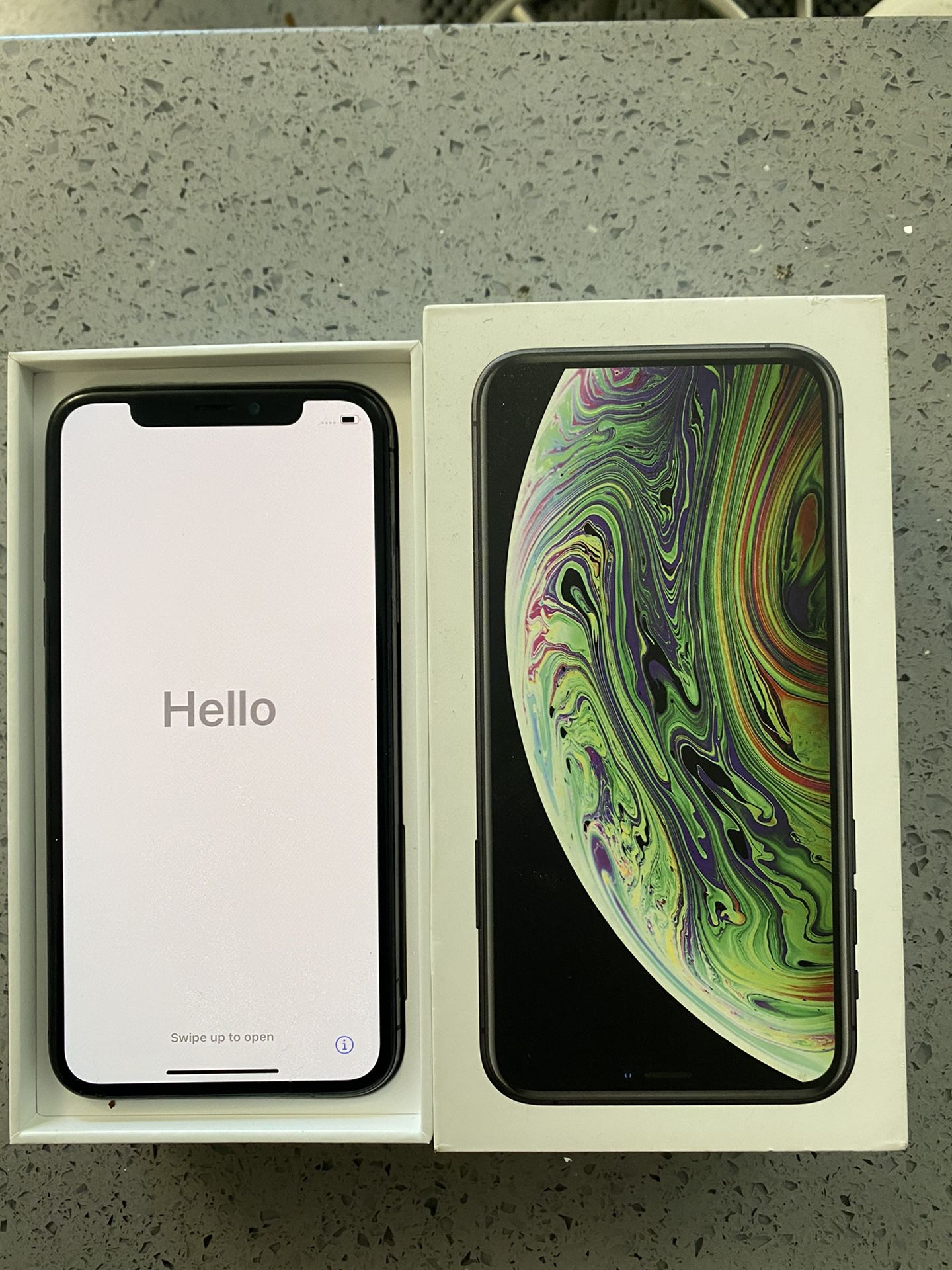 2 iPhone X 256GB Unlocked No issues