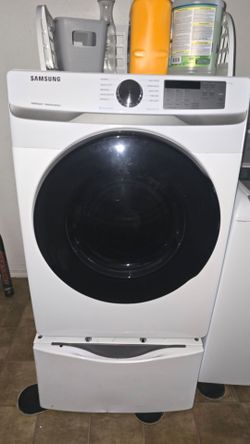 Washer,dryer & pedestal