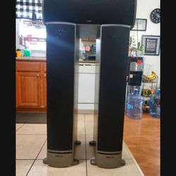 Polk Audio Rti8 Pair Tower and Center Chanel Speaker