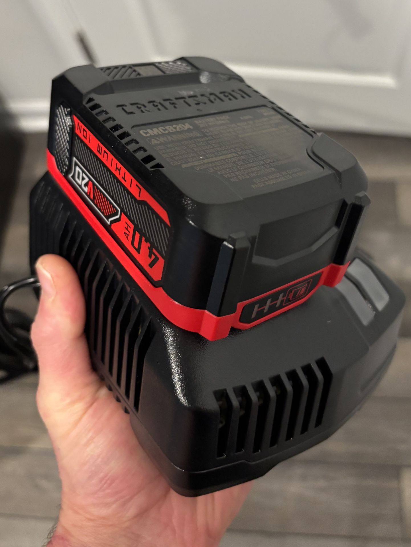 Like New Craftsman 4.0 Battery And Charger
