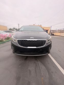2016 Kia Sedona LX