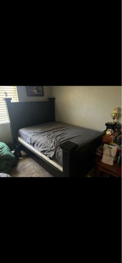 Full size Bed