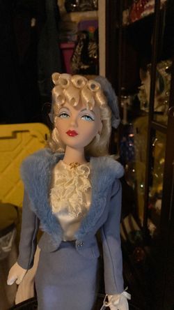 Gene doll-blue suit