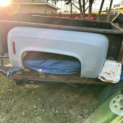 1973 To 1987 CUSTOM CHEVY TRUCK BED & FENDERS CHECK OUT MY PROFILE FOR MORE PARTS 