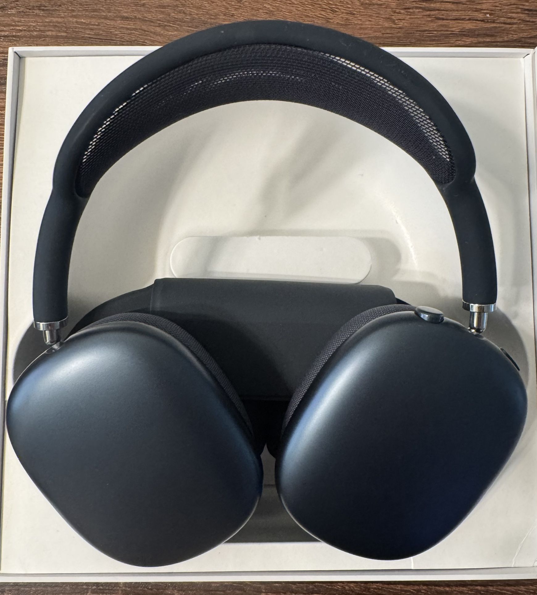 Premium Wireless Headphones – Studio Sound & Noise Cancellation