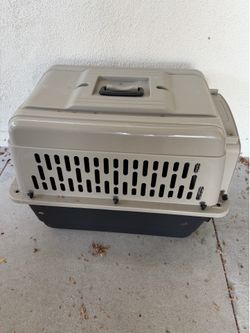 Top paw medium 28 “dog kennel, pet carrier