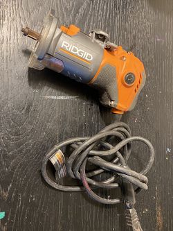 Ridgid R2401 Trim router