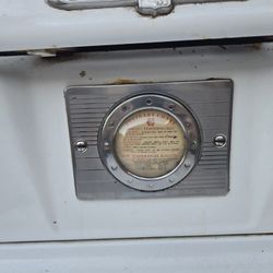 O'kee & Merritt Antique Stove