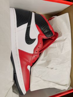 Satin Snake Jordan 1 Size 9.5 Woman