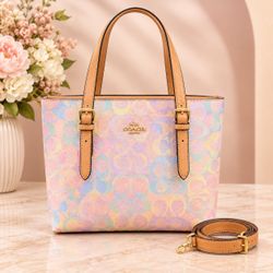 Coach Signature Tote Bag with Crossbody Strap