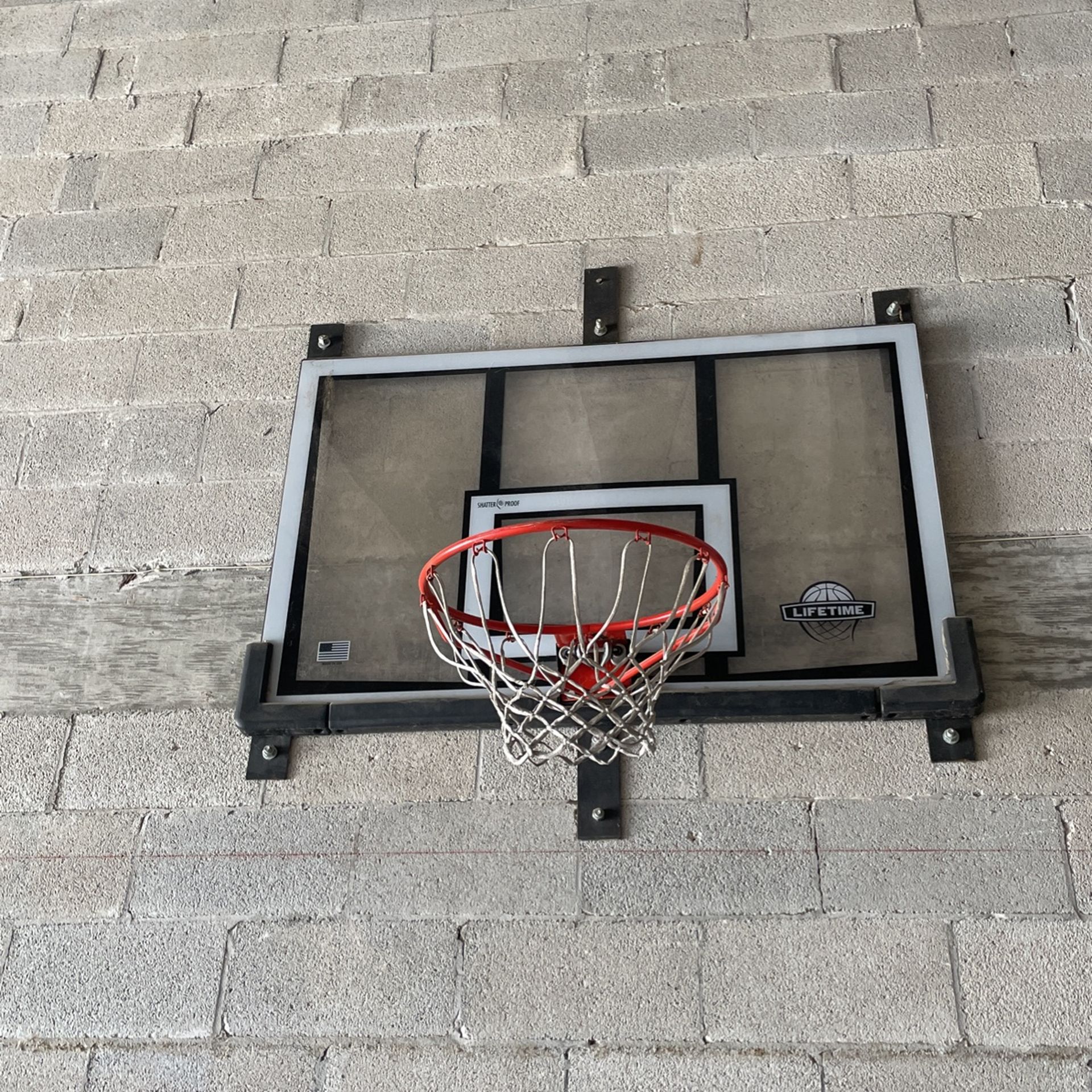 basketball hoop