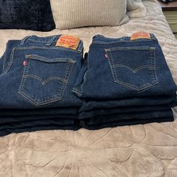 Levi’s 559 Dark Wash Jeans 38x30