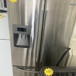 French Door Samsung Fridge 