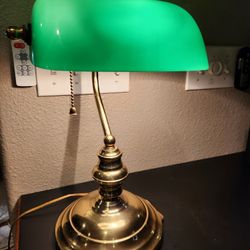 Antique Green Glass Bankers Desk Lamp