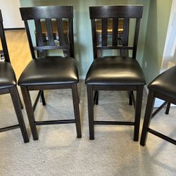 High Top Dinning Chairs * Urgent Move Out Sale*