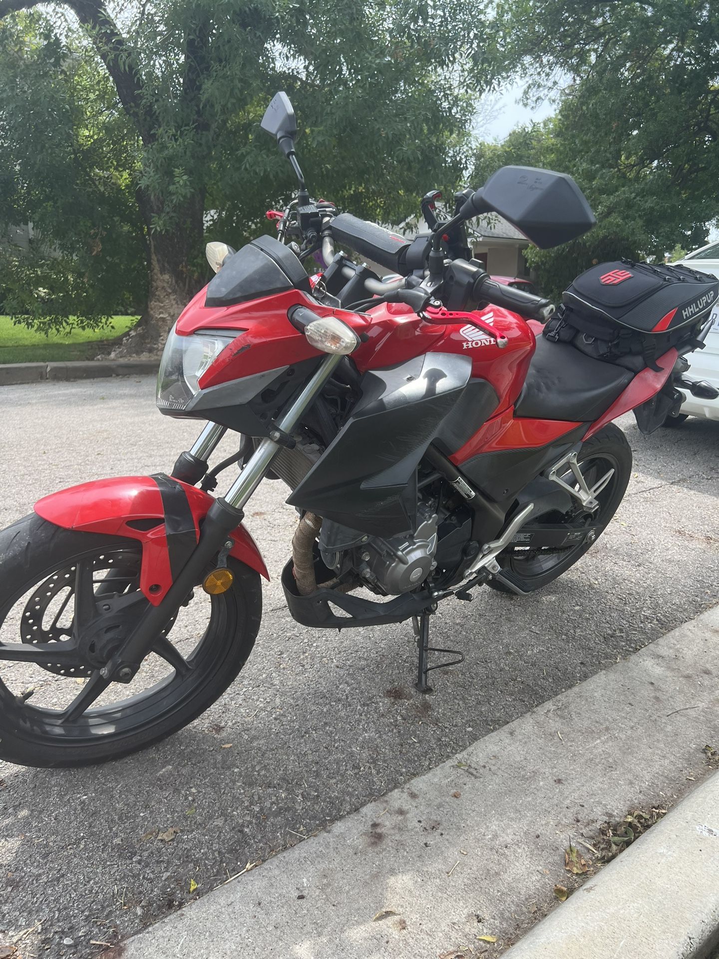 2015 CB300f