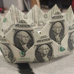 Money Crown
